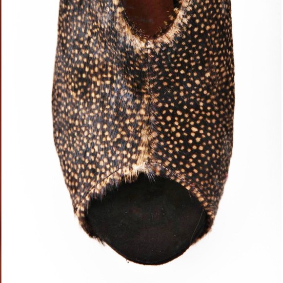 Jeffery Campbell Ibiza Last Drucilla Pony Heel - Picture 6 of 9